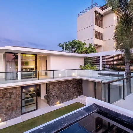 Villa Aqua Seminyak-2